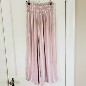 🩰FREE PEOPLE🩰INTIMATRLY FLOWY PANTS